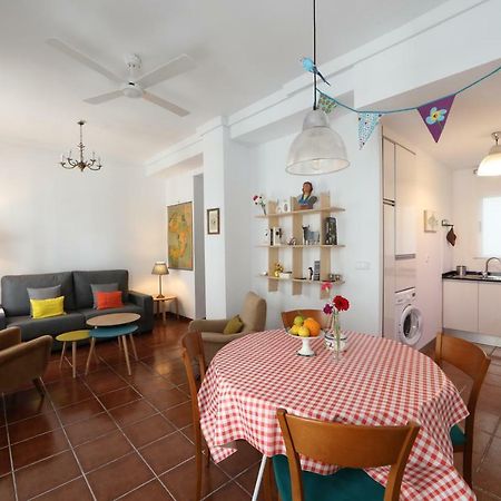 Cozy Apartment City Hall Alicante Exterior foto