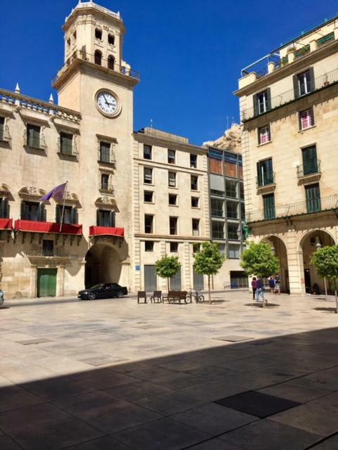Cozy Apartment City Hall Alicante Exterior foto