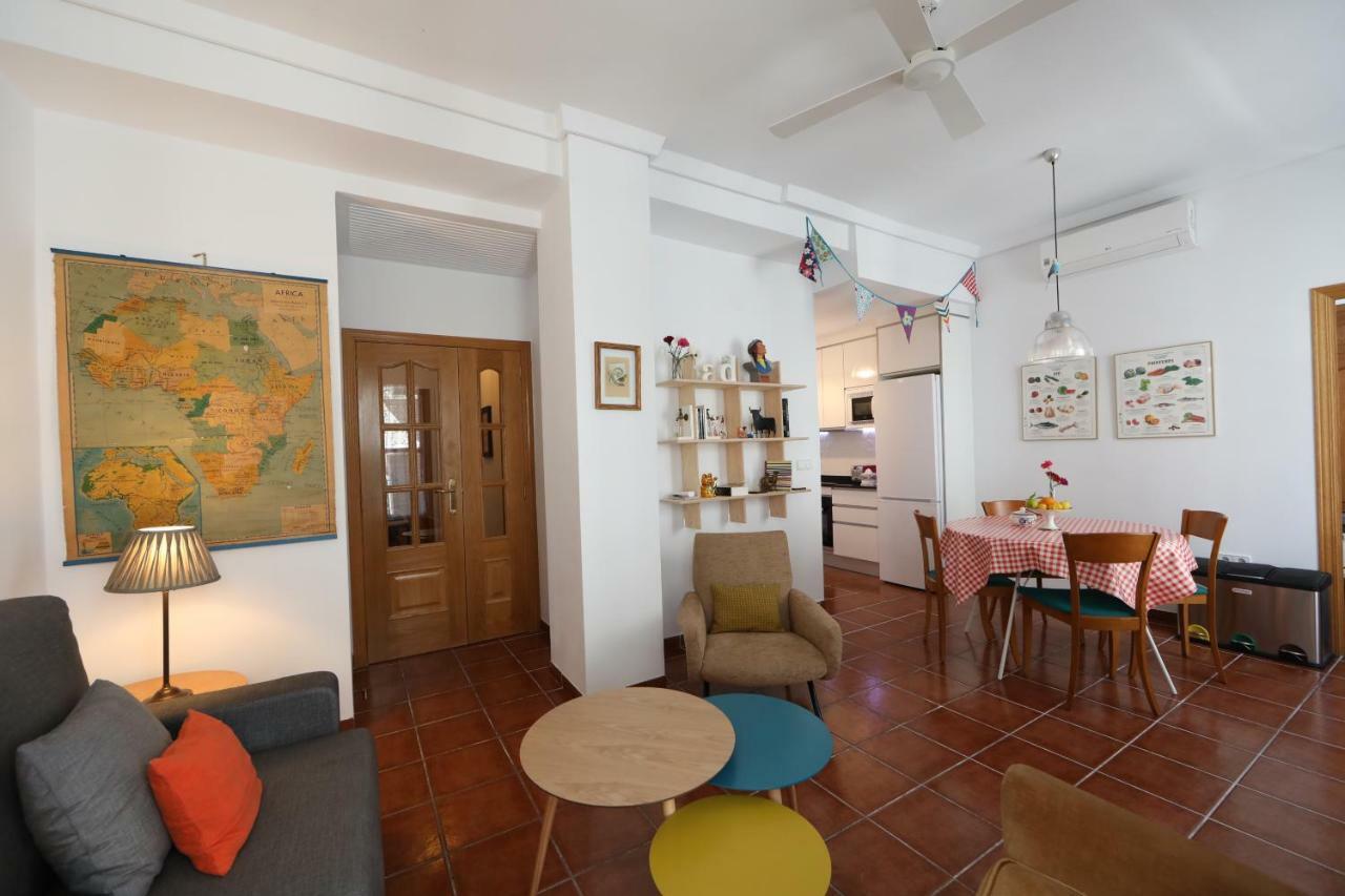 Cozy Apartment City Hall Alicante Exterior foto
